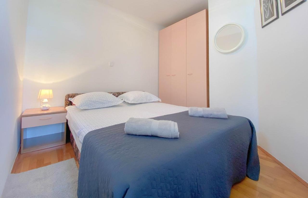 Appartement Romina à Zambratija  Extérieur photo